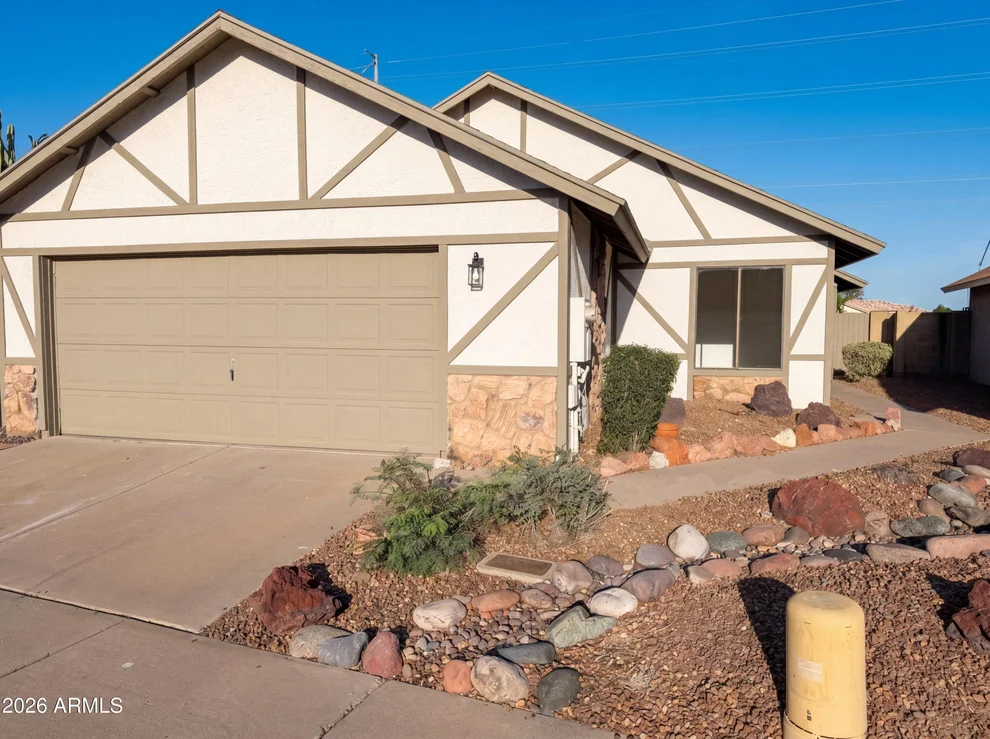 Unit for sale at 11820 N 66TH Drive, Glendale, AZ 85304