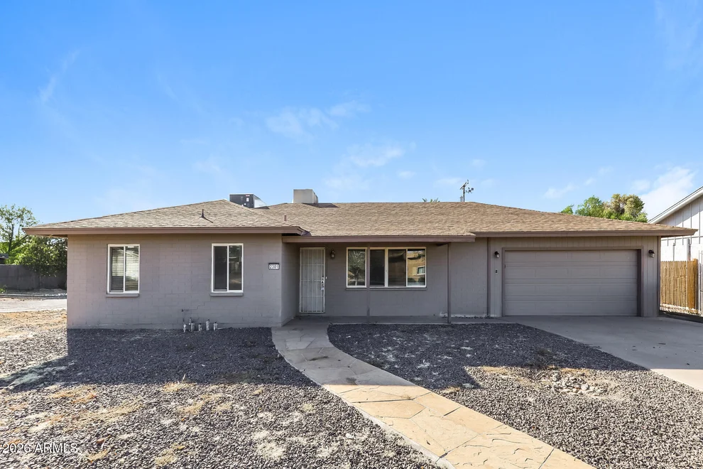 Unit for sale at 2301 W VILLAGE Drive, Phoenix, AZ 85023