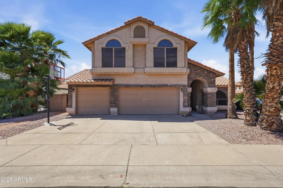 Unit for sale at 19034 N 74TH Avenue, Glendale, AZ 85308