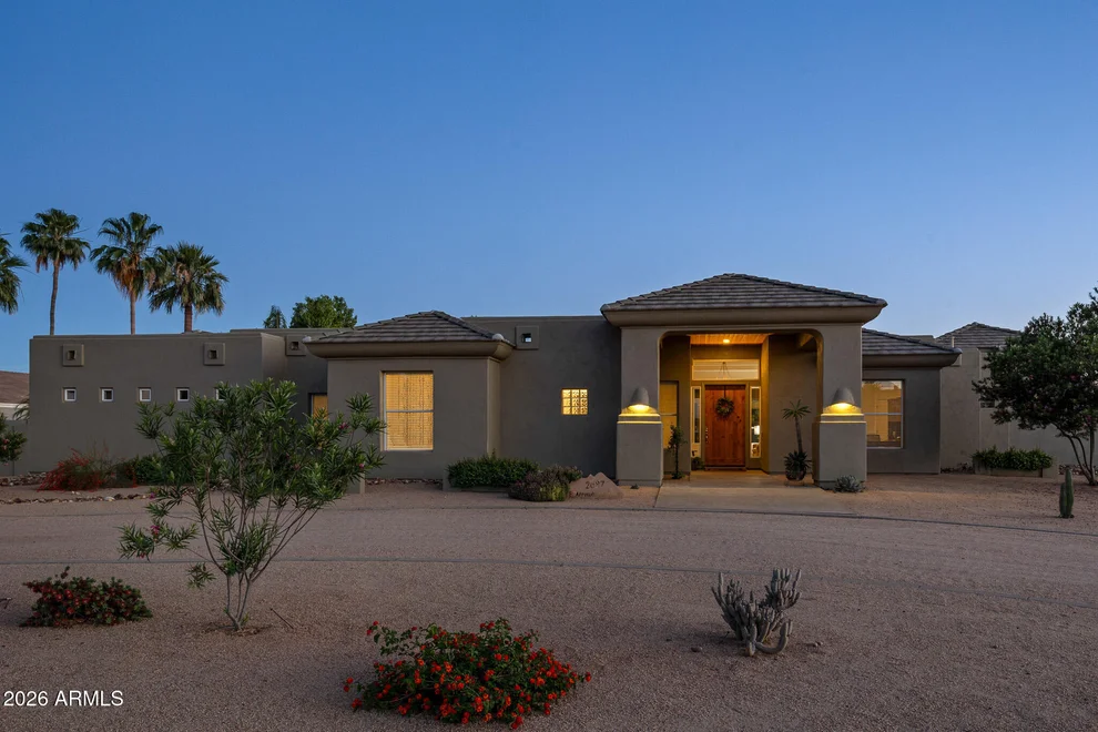 Unit for sale at 2687 E ARROWHEAD Trail, Gilbert, AZ 85297