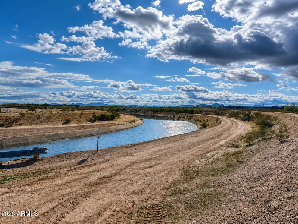 Unit for sale at 8000 S Stanfield Road, Stanfield, AZ 85172