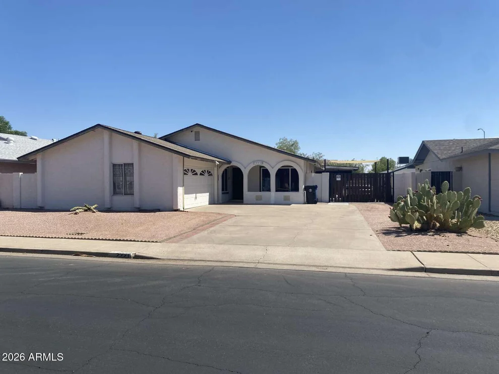 Unit for sale at 2221 W EL MORO Avenue, Mesa, AZ 85202