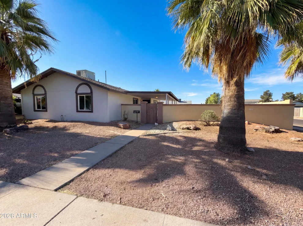 Unit for sale at 3265 W MAUNA LOA Lane, Phoenix, AZ 85053