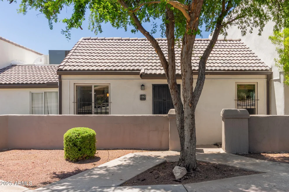 Unit for sale at 1180 E BELMONT Avenue, Phoenix, AZ 85020