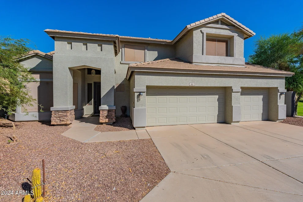 Unit for sale at 951 N 165TH Avenue, Goodyear, AZ 85338