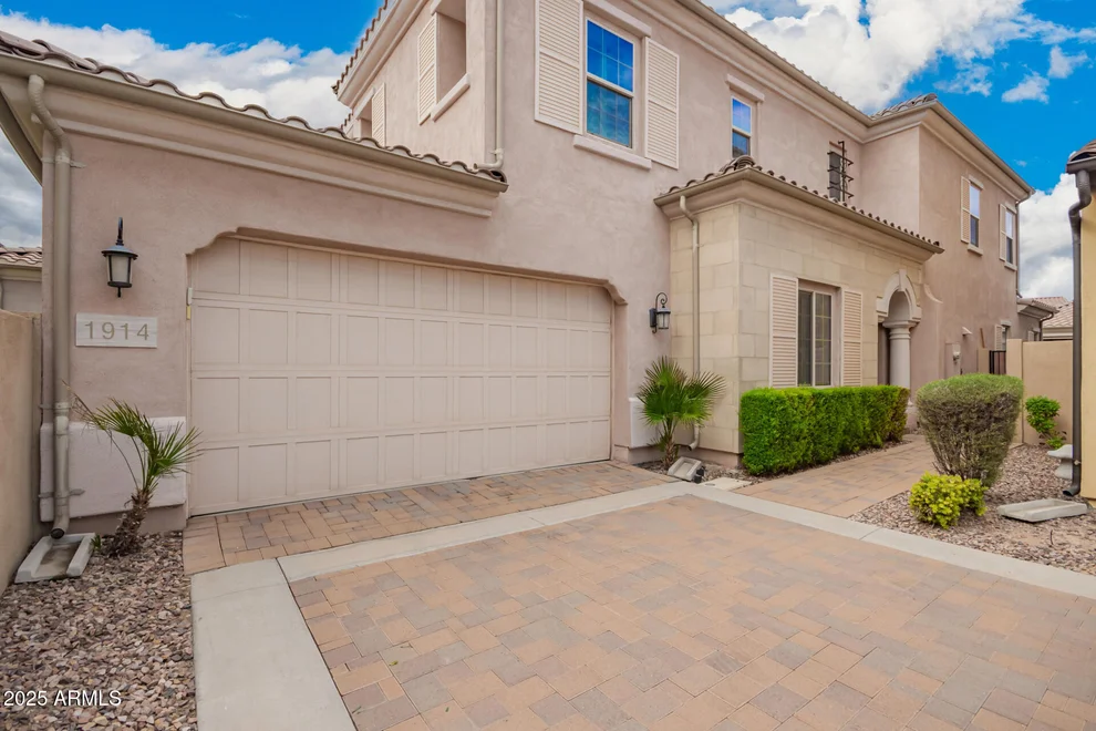 Unit for sale at 1914 W GRAND CANYON Drive, Chandler, AZ 85248