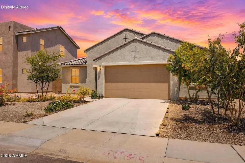 Unit for sale at 4564 W GILBERT Lane, San Tan Valley, AZ 85144