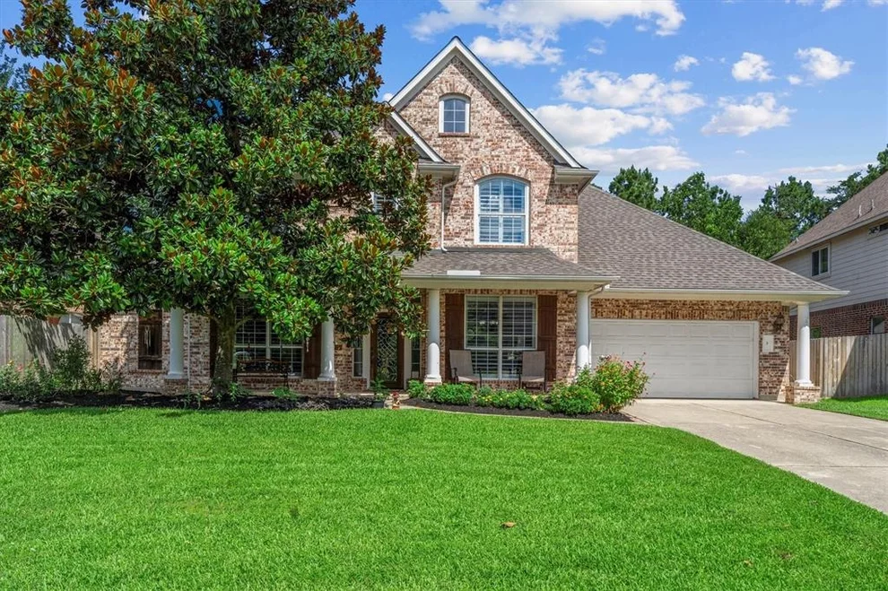 Unit for sale at 3 Hithervale Court, The Woodlands, TX 77382