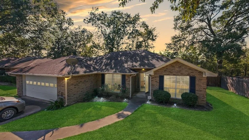 Unit for sale at 301 August Lane, Lufkin, TX 75904
