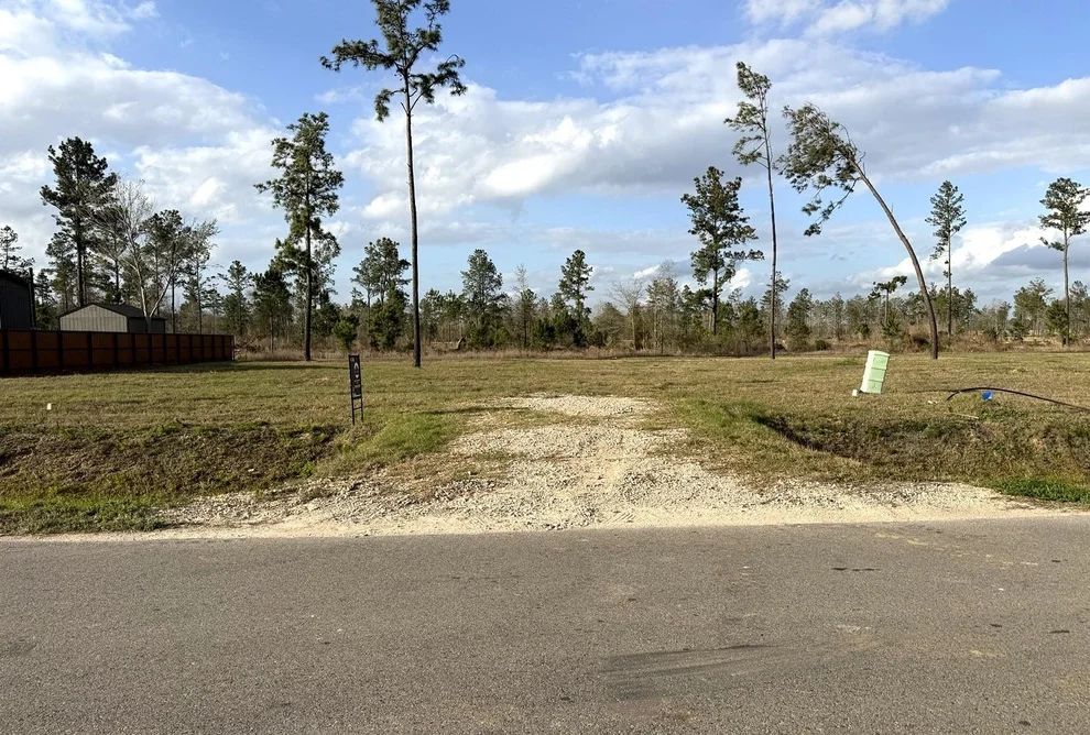 Unit for sale at 18265 Bellfounder Drive, Conroe, TX 77306
