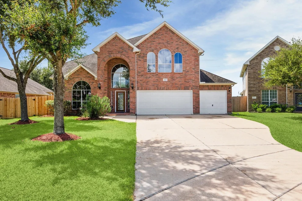 Unit for sale at 21719 Cozy Hollow Lane, Richmond, TX 77469
