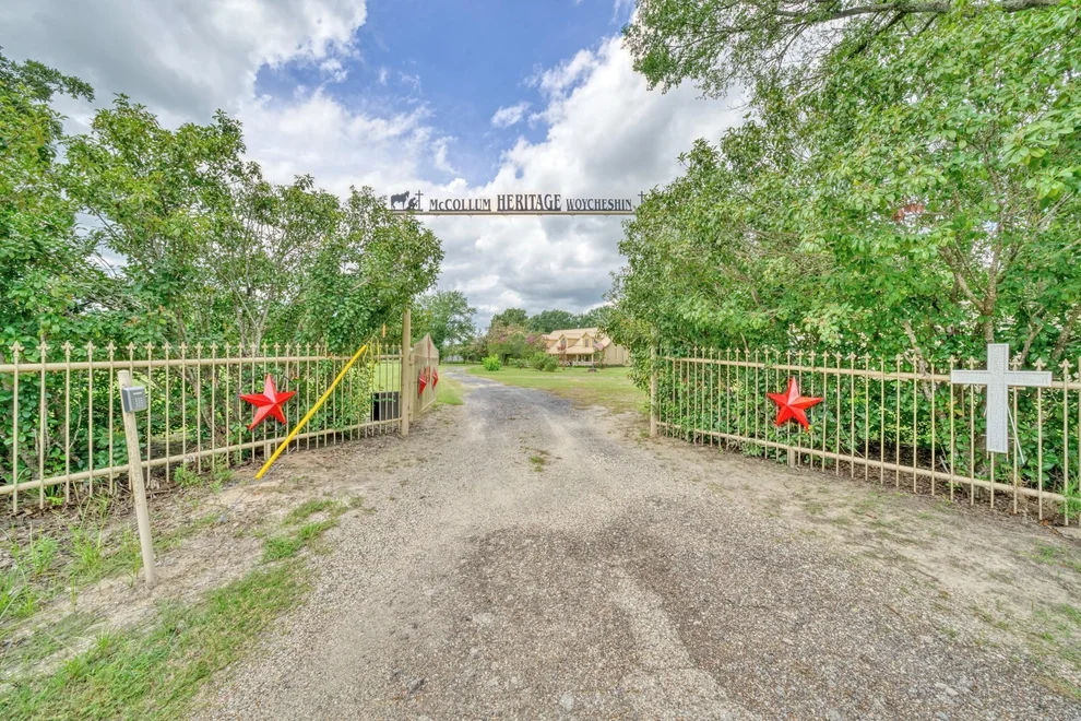 Unit for sale at 1470 Fellowship Lane, Madisonville, TX 77864