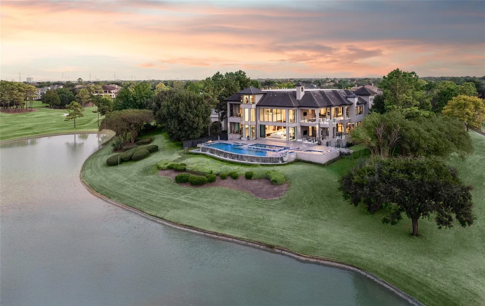 Unit for sale at 3102 Noble Lakes Lane, Houston, TX 77082
