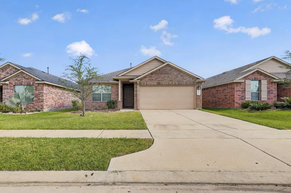 Unit for sale at 15455 Casita Verde Way, Houston, TX 77049