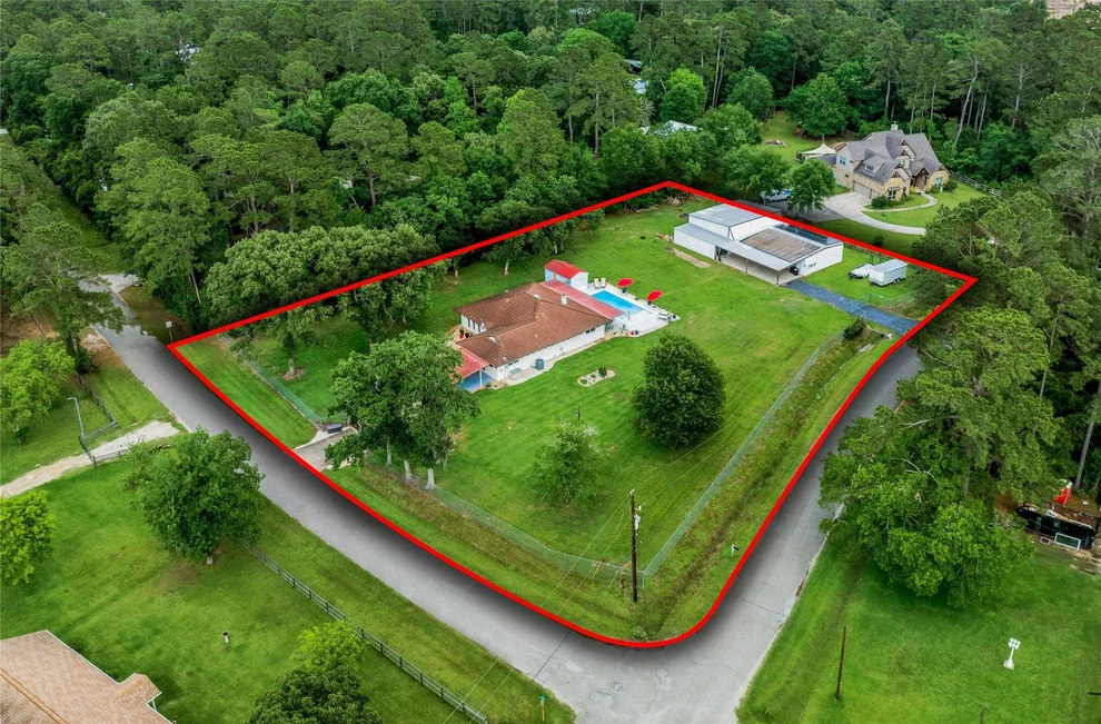 Unit for sale at 23519 Saxon Way, Hockley, TX 77447
