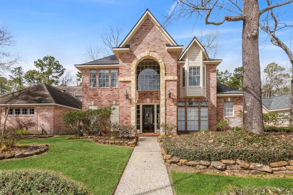 Unit for sale at 3515 Forest Row Drive, Kingwood, TX 77345