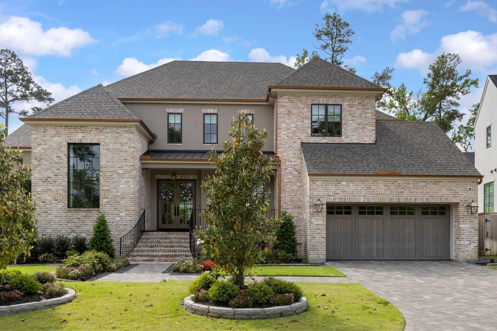 Unit for sale at 7 Gatewood Reserve Lane, The Woodlands, TX 77381