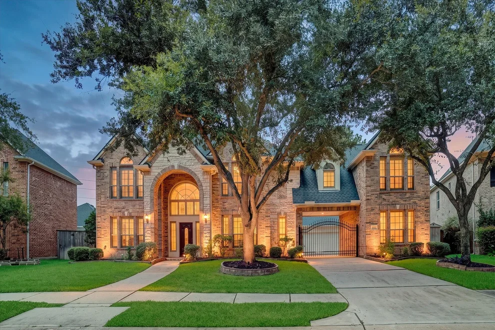 Unit for sale at 14323 Horizon Falls Lane, Humble, TX 77396