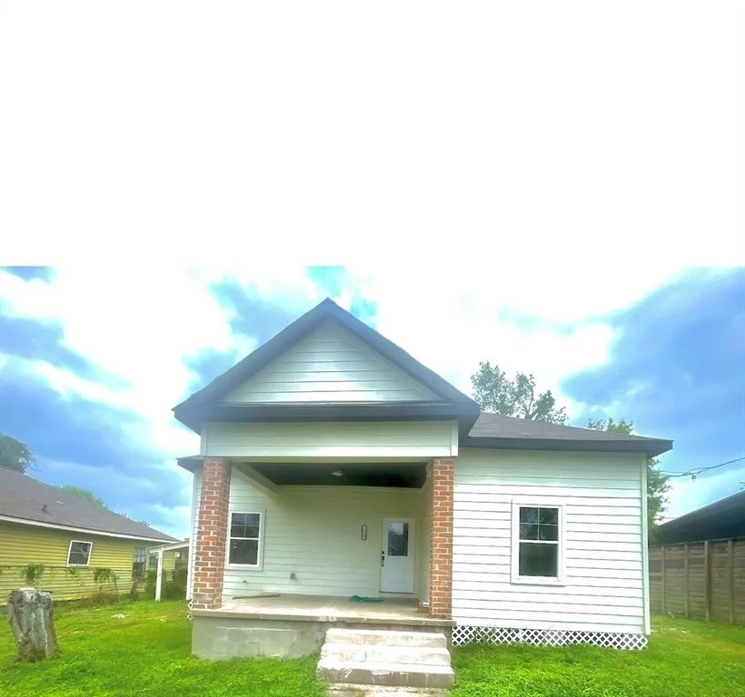 Unit for sale at 2516 Fletcher Street, Houston, TX 77009