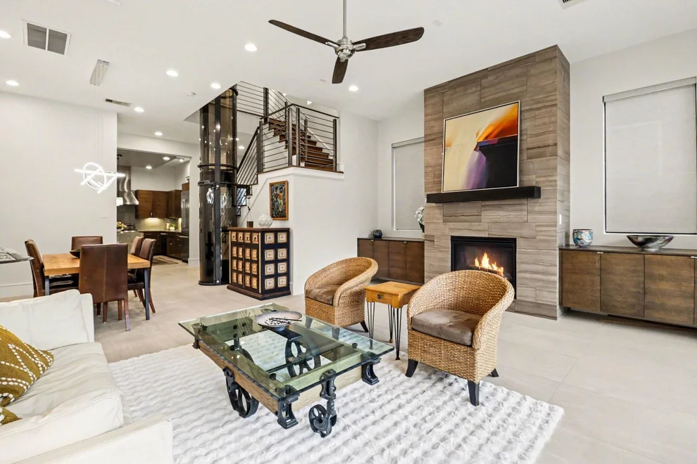 Unit for sale at 917 Peden Street, Houston, TX 77006