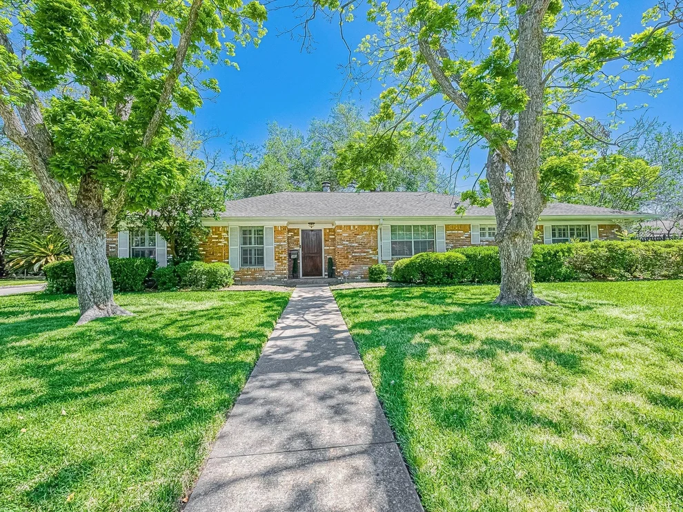 Unit for sale at 4601 Staunton Street, Houston, TX 77027