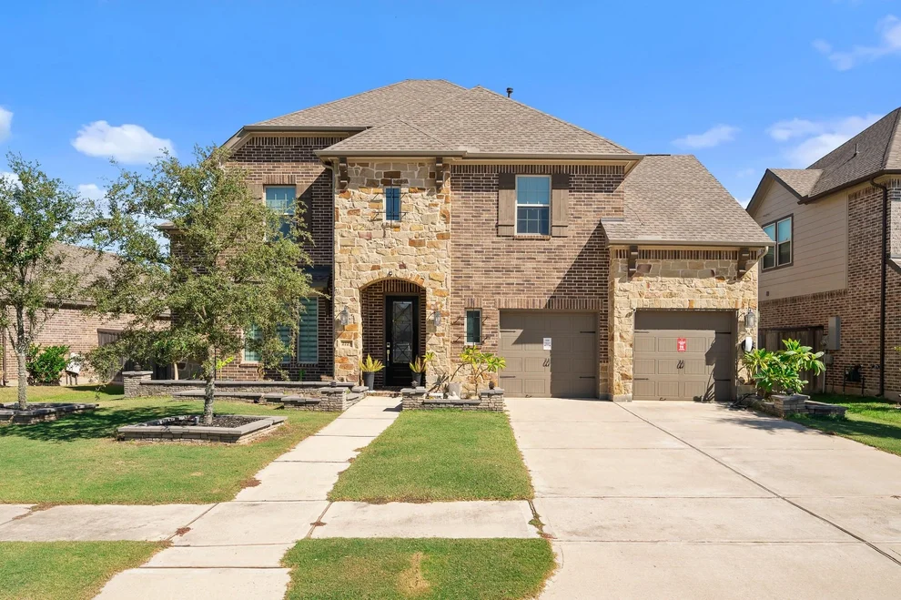 Unit for sale at 2723 Camellia Avenue, Brookshire, TX 77423