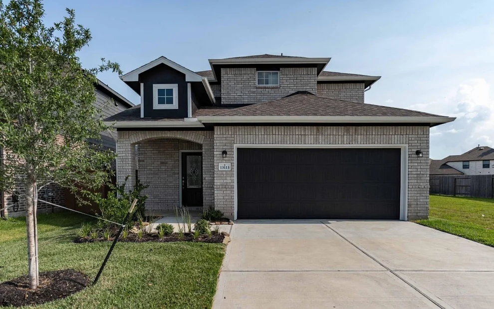 Unit for sale at 13113 Sapphire Lake Lane, Texas City, TX 77568