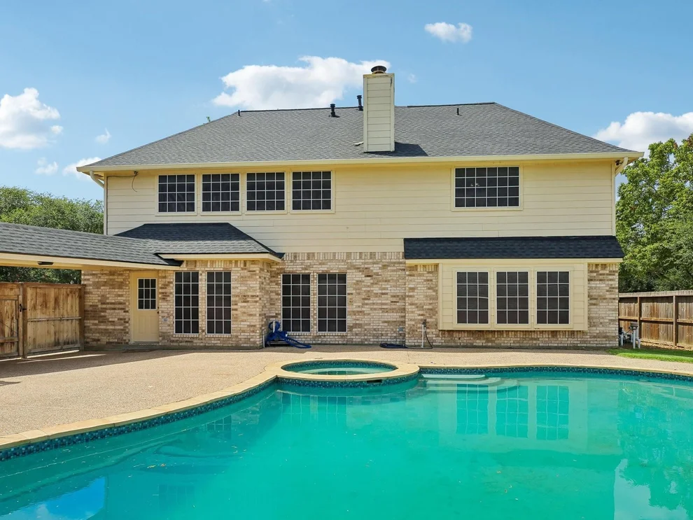 Unit for sale at 1207 Peregrine Drive, Friendswood, TX 77546