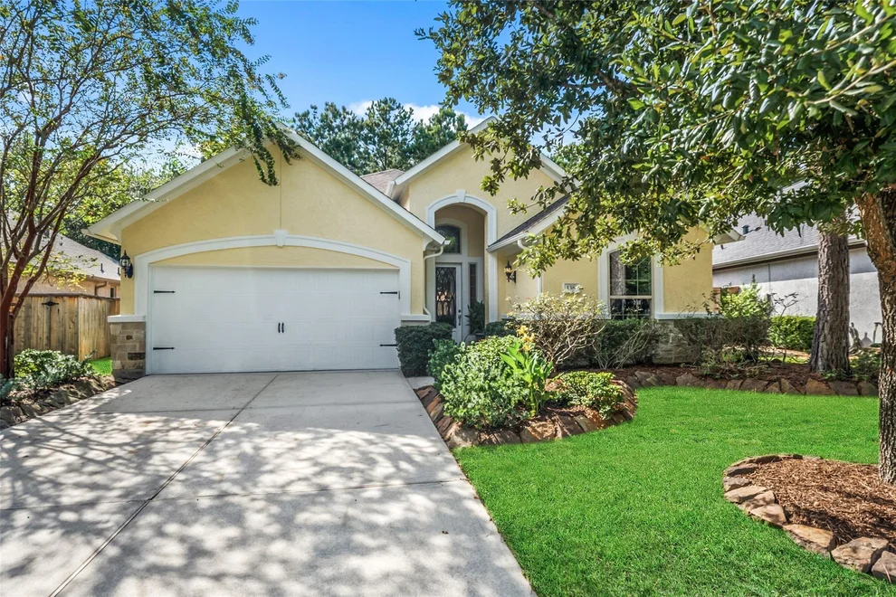 Unit for sale at 138 N Claret Cup Lane, Montgomery, TX 77316
