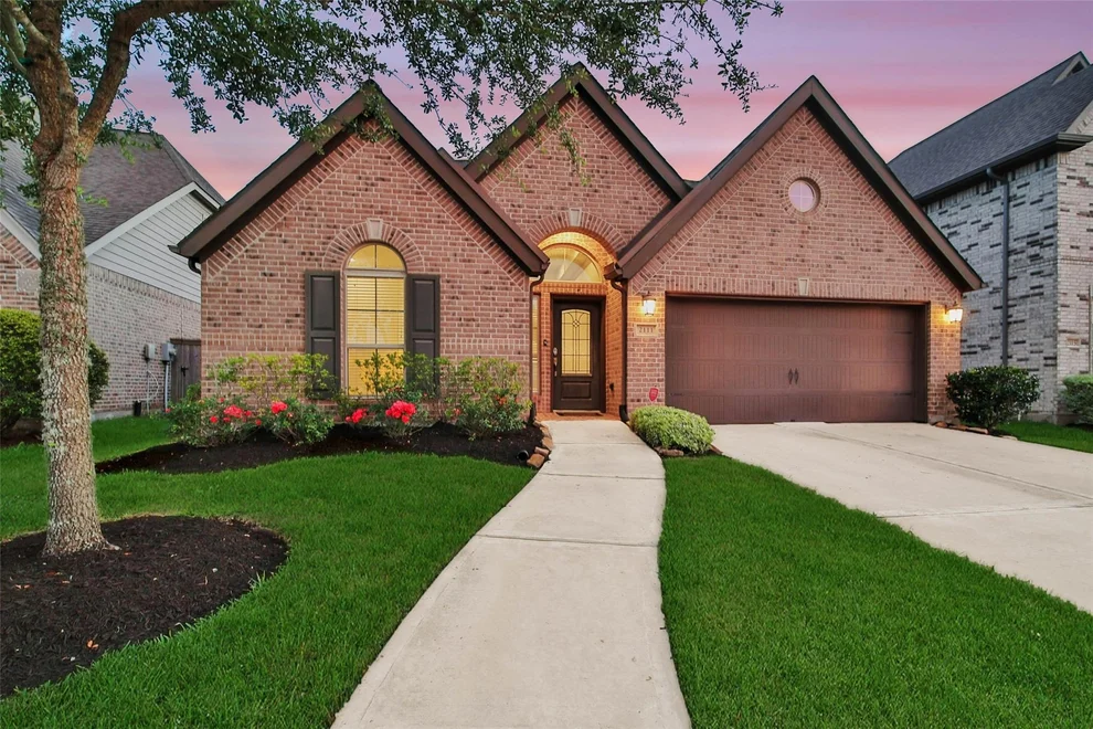 Unit for sale at 2111 Amelia Way Drive, Missouri City, TX 77459