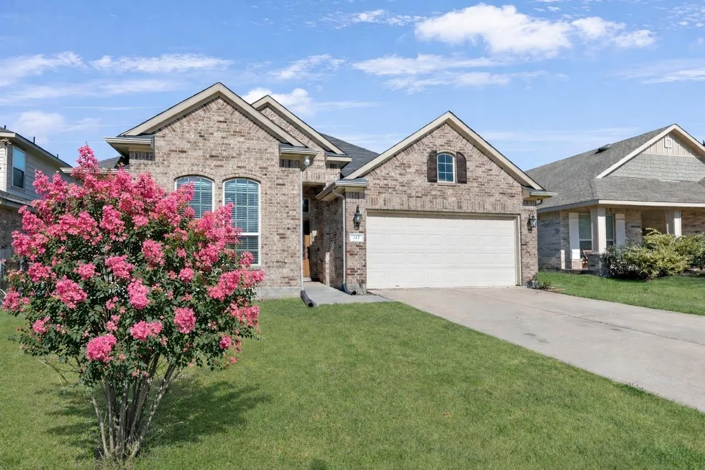 Unit for sale at 312 Terra Vista Circle, Montgomery, TX 77356