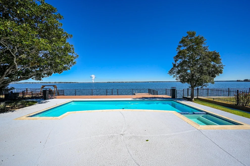 Unit for sale at 3742 Walden Estates Drive, Montgomery, TX 77356