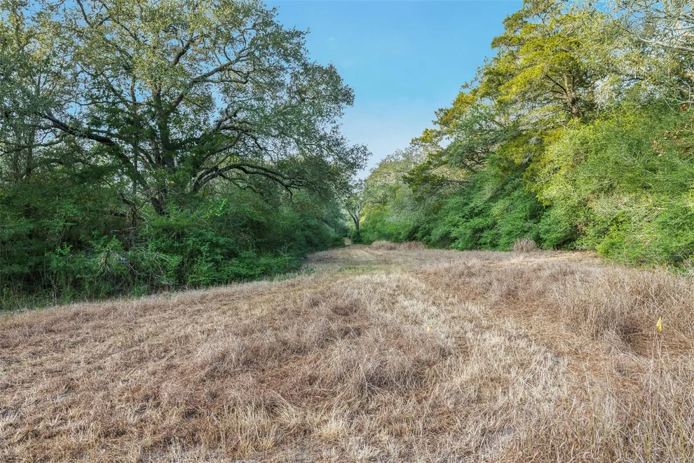 Unit for sale at 1200 West State Highway 71 Bypass, La Grange, TX 78945
