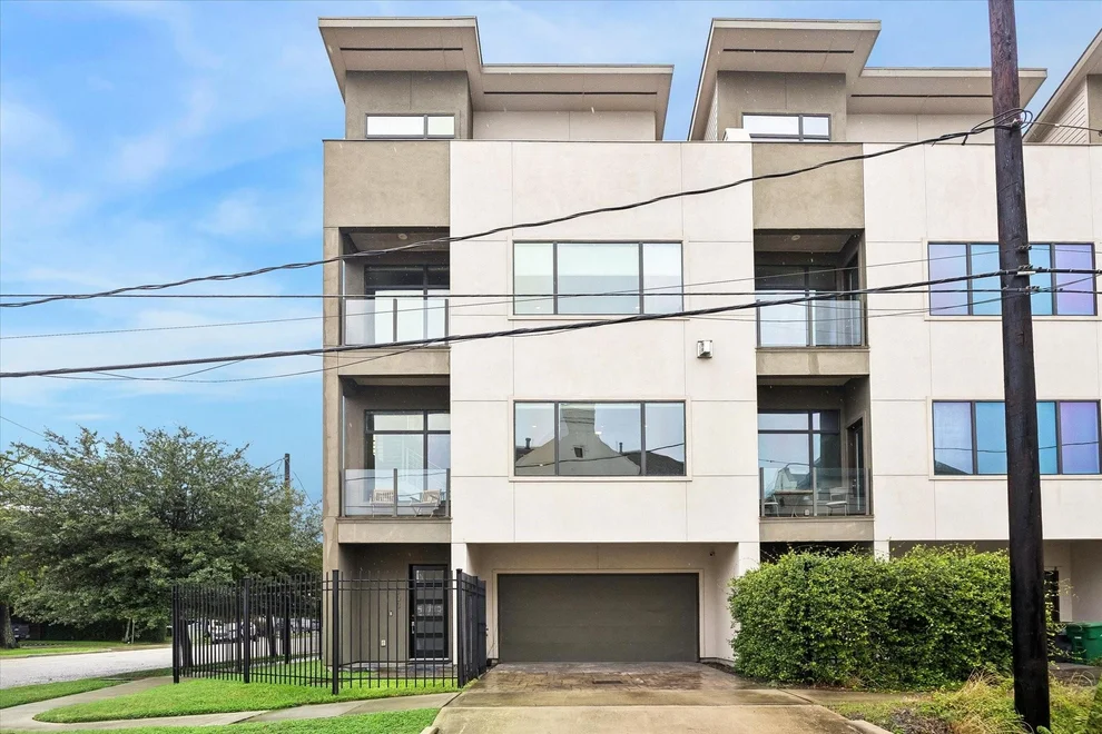 Unit for sale at 1403 Hickory Street, Houston, TX 77007