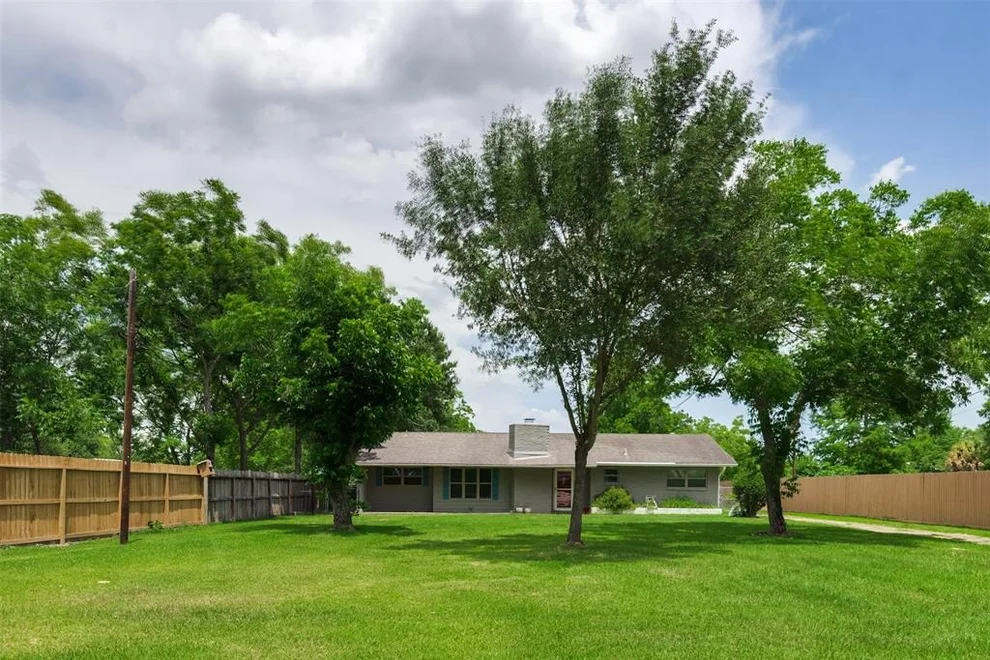 Unit for sale at 4617 Young Street, Pasadena, TX 77504