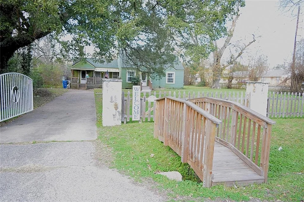 Unit for sale at 2506 Brazeal Street, Waller, TX 77484