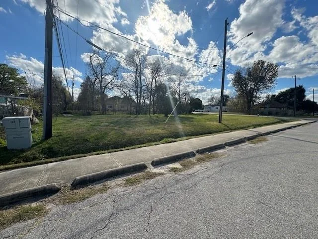 Unit for sale at 00 Wilmington Street, Houston, TX 77051