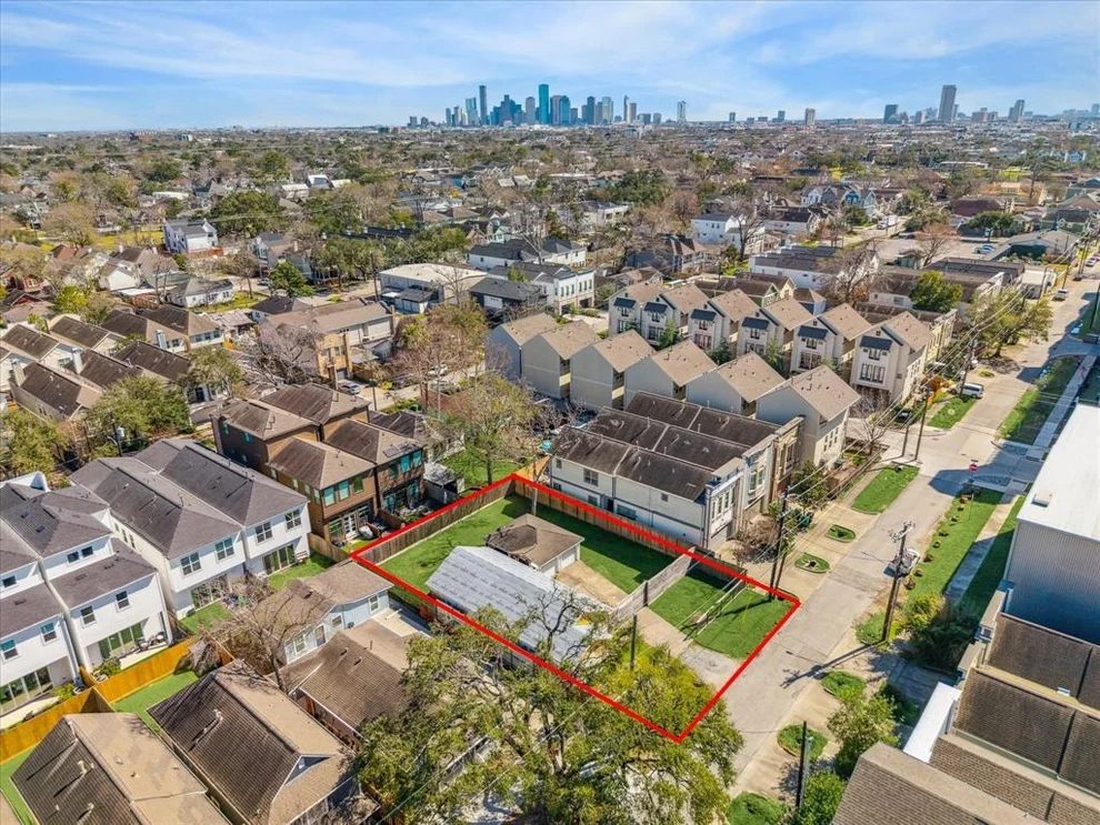 Unit for sale at 1516 Dorothy Street, Houston, TX 77008