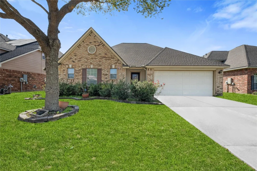 Unit for sale at 3616 Kale Street, Pearland, TX 77584