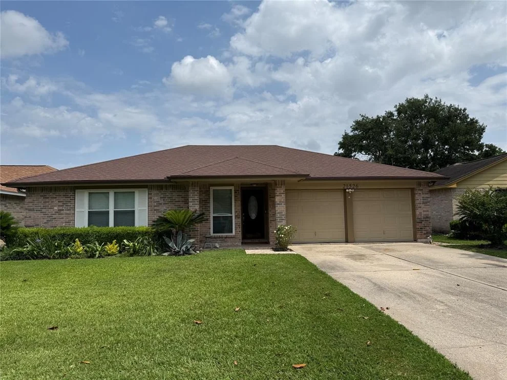 Unit for sale at 21526 N Tangle Creek Lane, Spring, TX 77388
