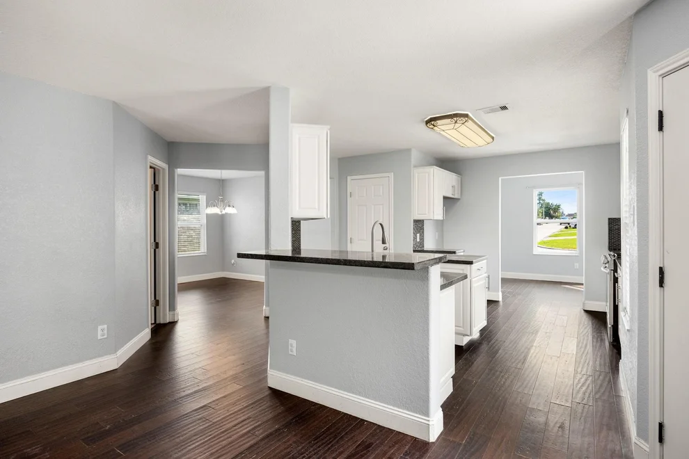 Unit for sale at 9921 Kingfisher Drive, Conroe, TX 77385