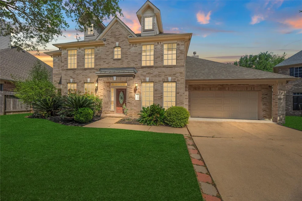 Unit for sale at 1810 Candle Light Court, Sugar Land, TX 77498