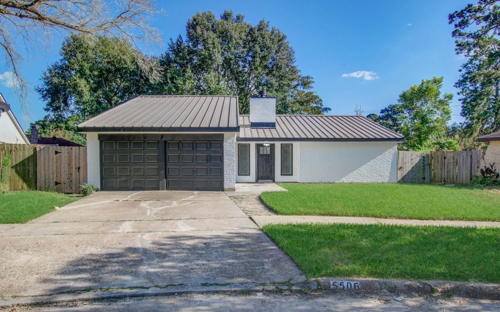 Unit for sale at 5506 Pecangate Drive, Spring, TX 77373