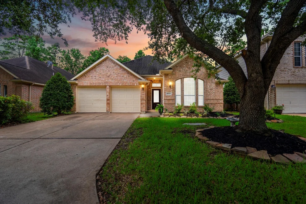 Unit for sale at 16115 Woodbend Trail Drive, Houston, TX 77070