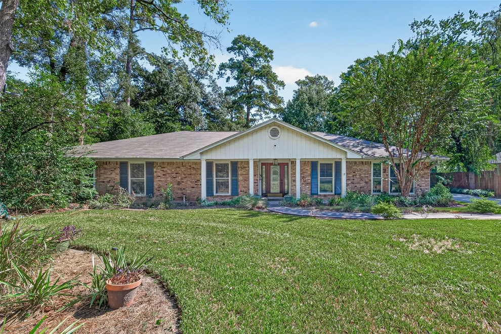 Unit for sale at 16814 SW Creeksouth Road, Houston, TX 77068