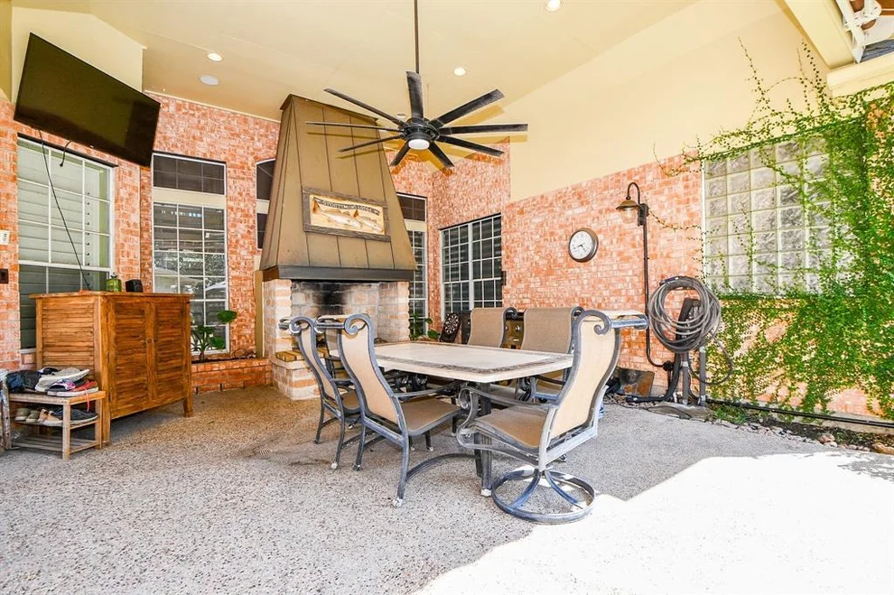 Unit for sale at 25707 Clear Springs Way, Spring, TX 77373