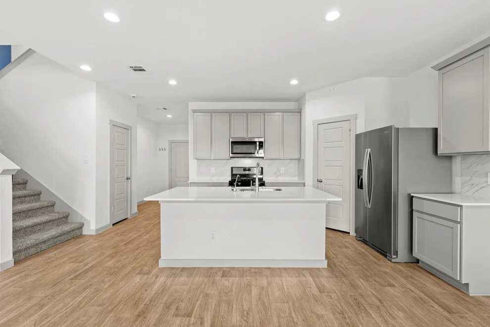 Unit for sale at 207 William Lane, Rosharon, TX 77583