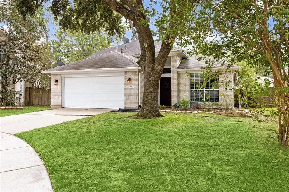 Unit for sale at 10507 Knoll Bend Lane, Houston, TX 77070