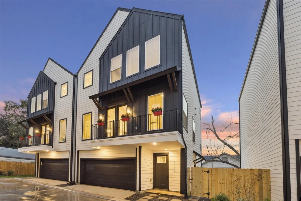 Unit for sale at 719 Thornton Road, Houston, TX 77018