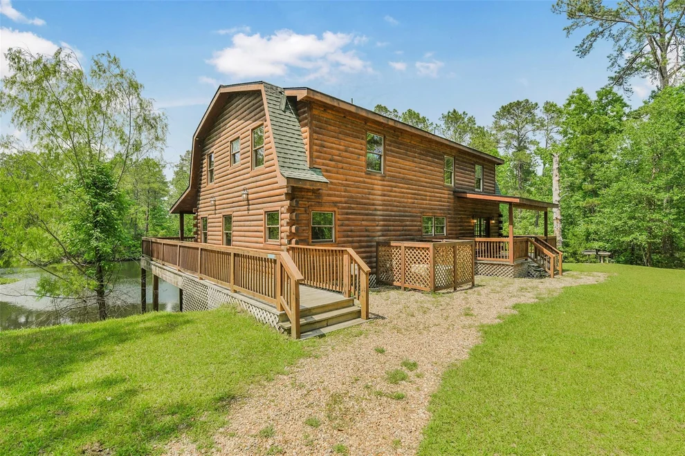 Unit for sale at 91 Bluejay Way, Cleveland, TX 77327